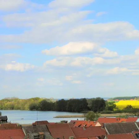 Apartment Ruhige Maisonette-wohnung Mit Blick über Kleines Himmelreich *