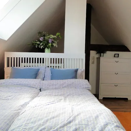 Ruhige Maisonette-wohnung Mit Blick über Kleines Himmelreich Apartment Röbel