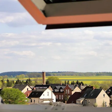 Ruhige Maisonette-wohnung Mit Blick über Kleines Himmelreich Apartment