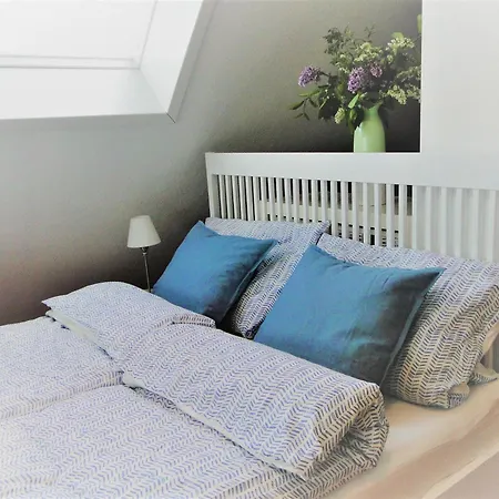 Ruhige Maisonette-wohnung Mit Blick über Kleines Himmelreich * Röbel